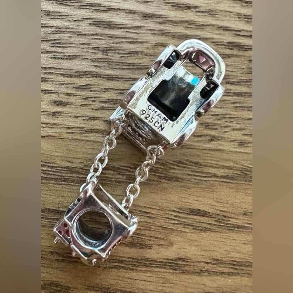 Chamilia | 925 SA Santaโs Train Charm, detailed and beautiful RARE - Picture 4 of 4